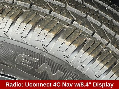 Used 2021 RAM 1500 Laramie w/ Advanced Safety Group image 11