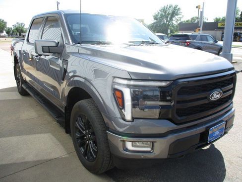 Used 2024 Ford F150 Lariat w/ Bed Utility Package AWD/4WD image 4
