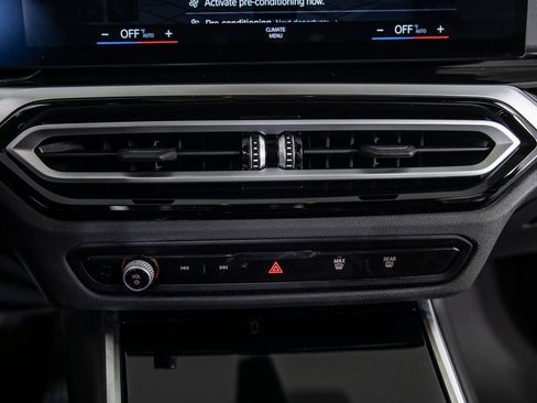 Used 2023 BMW i4 eDrive40 RWD image 28