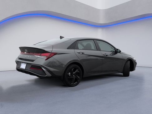 New 2026 Hyundai Elantra Sport FWD image 4