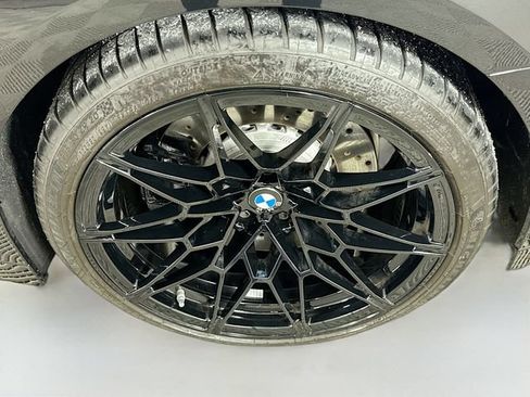 Used 2025 BMW M4 xDrive Competition AWD/4WD image 32
