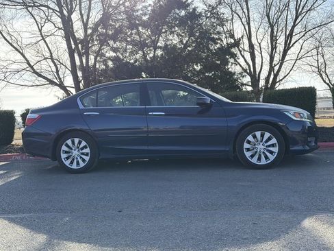 Used 2013 Honda Accord EX-L image 2