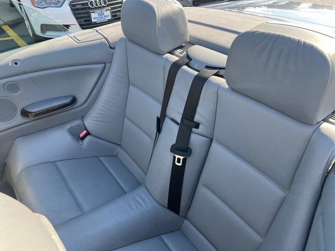 Used 2004 BMW 325Ci Convertible RWD image 24