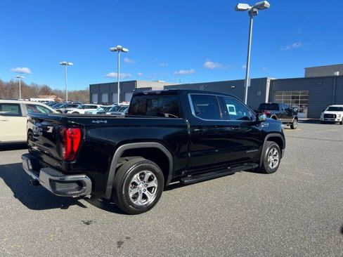 Used 2019 GMC Sierra 1500 SLE w/ SLE Value Package image 5
