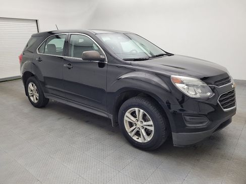 Used 2017 Chevrolet Equinox LS image 11