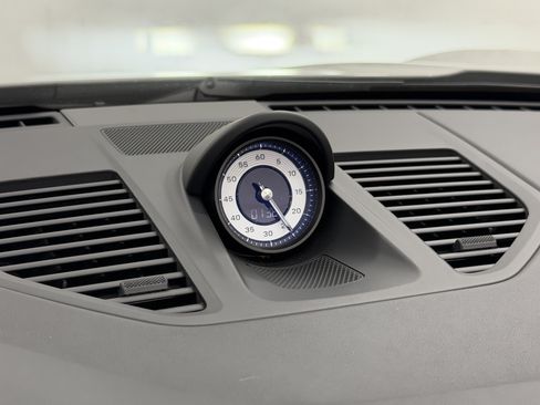 Certified 2024 Porsche 911 Carrera GTS RWD image 57