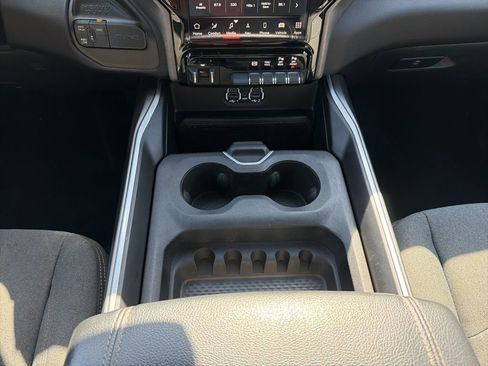 Used 2023 RAM 3500 Big Horn w/ Level 2 Equipment Group AWD/4WD image 26