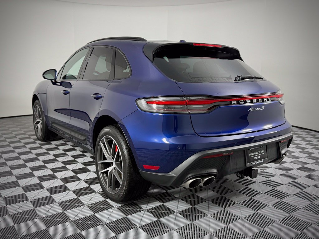 Certified 2026 Porsche Macan S AWD/4WD image 3