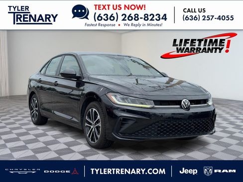 Used 2025 Volkswagen Jetta Sport FWD image 1