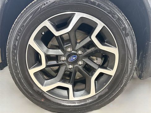 Used 2016 Subaru Crosstrek 2.0i Premium w/ Moonroof Package image 30