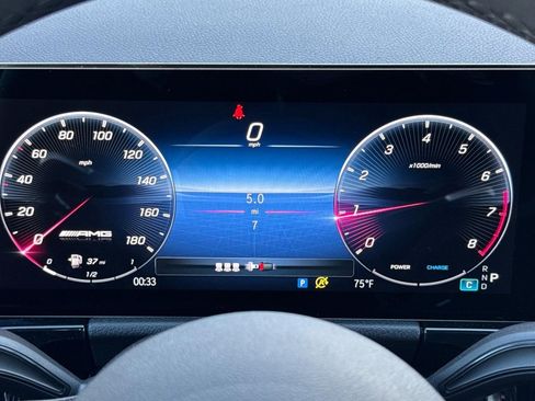 New 2026 Mercedes-Benz GLA 35 AMG 4MATIC image 18