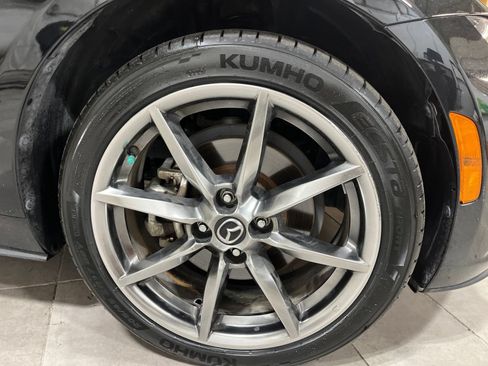 Certified 2022 MAZDA MX-5 Miata RF Grand Touring RWD image 10