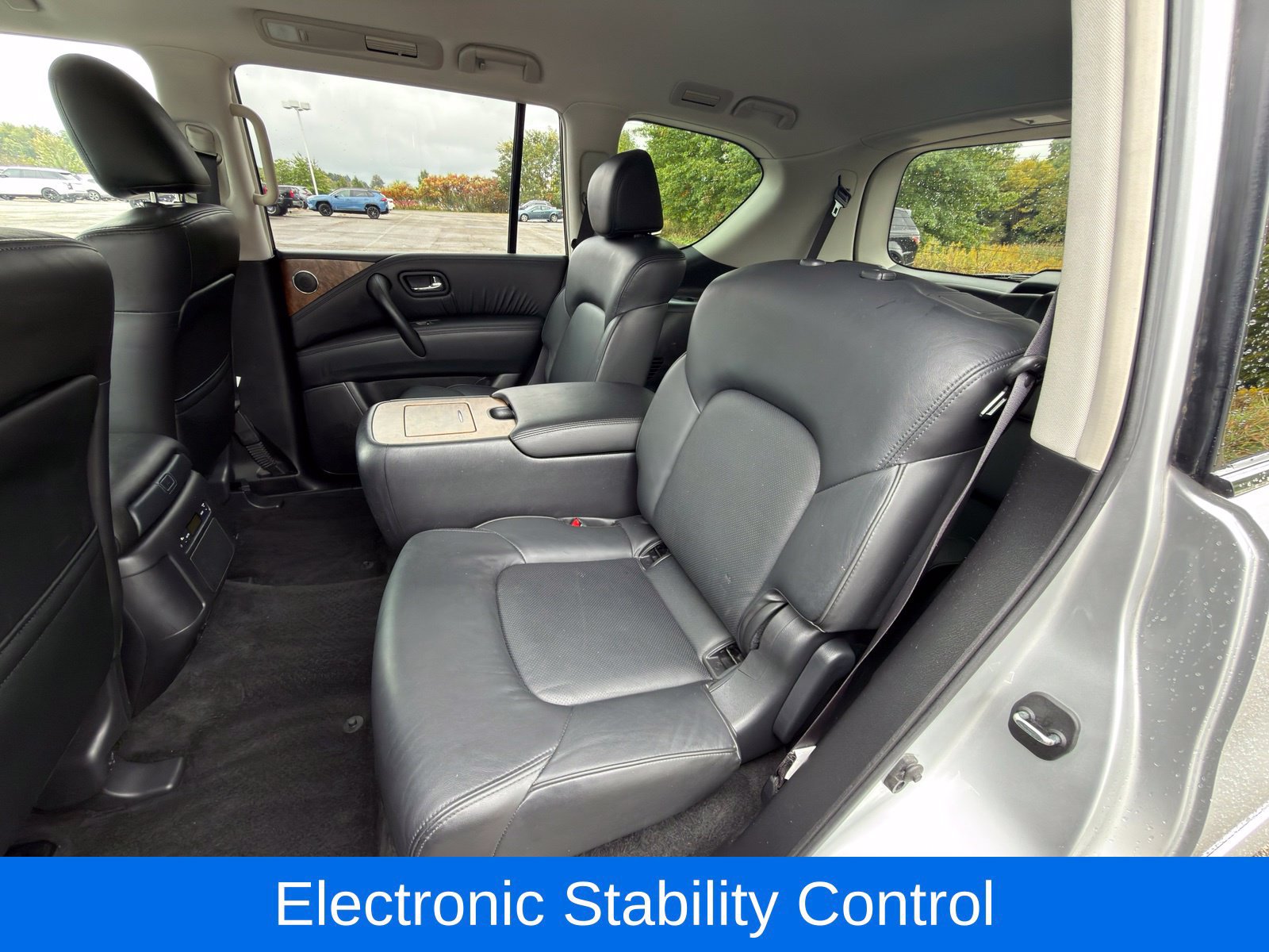 Used 2021 Nissan Armada SL w/ Captain's Chairs Package AWD/4WD image 32