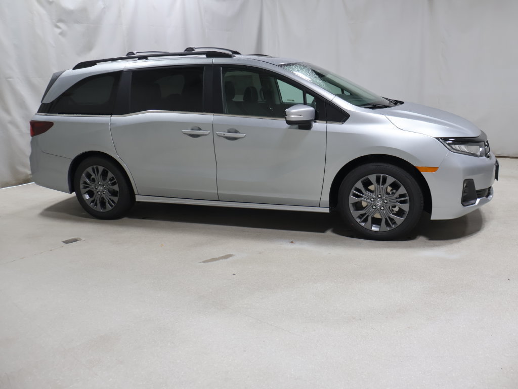 New 2027 Honda Odyssey Touring image 5
