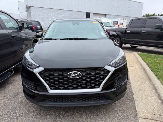 Used 2021 Hyundai Tucson SE AWD/4WD image 2