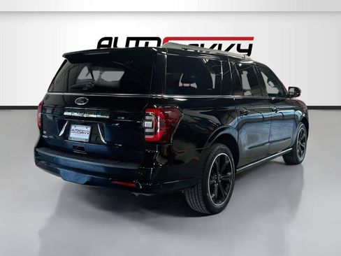 Used 2022 Ford Expedition Max Limited AWD/4WD image 7