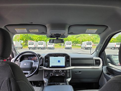 Used 2022 Ford F150 XLT w/ Equipment Group 302A High AWD/4WD image 12