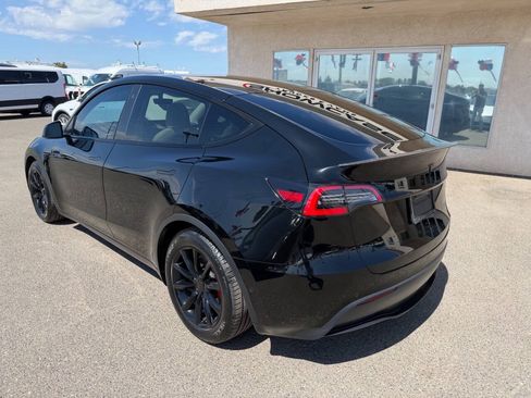 Used 2021 Tesla Model Y Performance AWD/4WD image 8