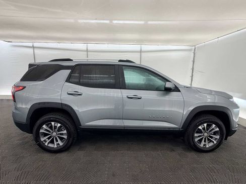 New 2026 Chevrolet Equinox LT image 7