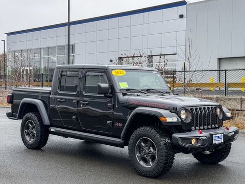Used 2023 Jeep Gladiator Rubicon w/ Trailer Tow Package AWD/4WD image 4