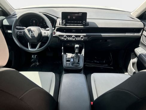 Used 2024 Honda CR-V EX image 15