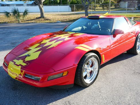 Used 1996 Chevrolet Corvette 2dr Cpe image 5