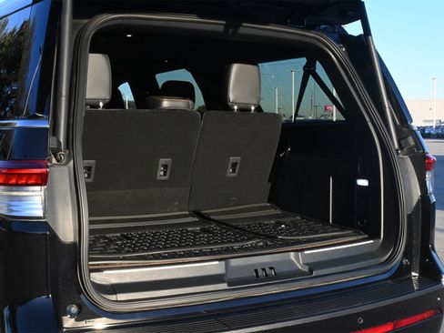 Used 2024 Lincoln Navigator L Black Label image 22