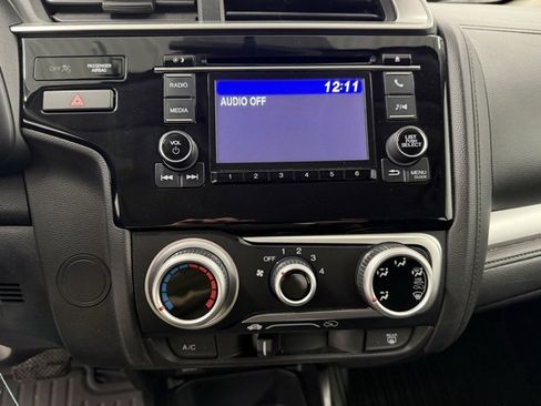 Used 2020 Honda Fit LX image 28