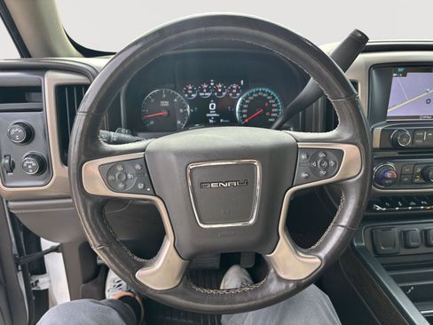 Used 2017 GMC Sierra 1500 Denali image 9