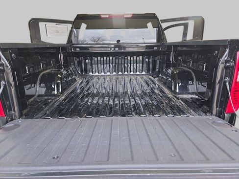 Used 2026 Chevrolet Silverado 1500 LT AWD/4WD image 14