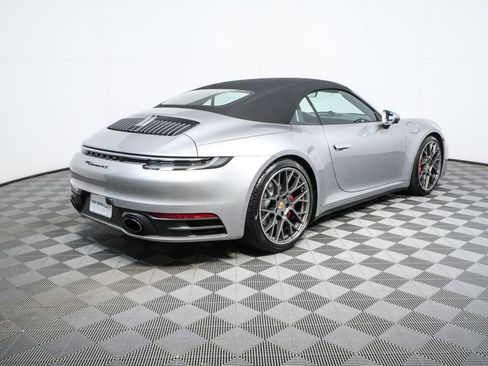 Certified 2022 Porsche 911 Carrera 4S image 21
