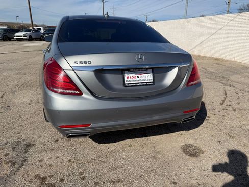 Used 2015 Mercedes-Benz S 550 Sedan image 5