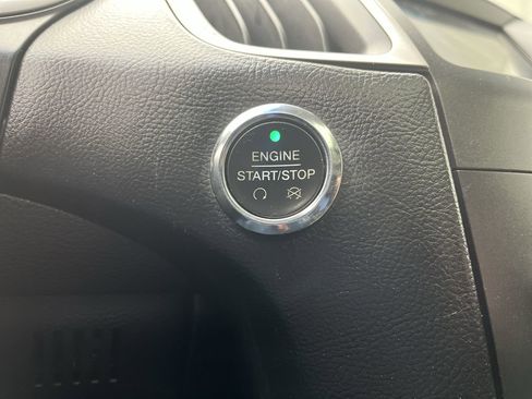 Used 2016 Ford Edge SEL w/ Canadian Touring Package image 22