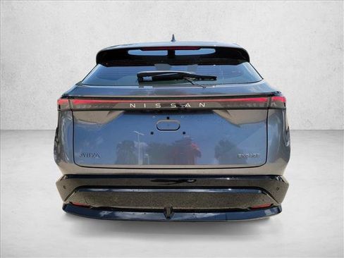 Used 2023 Nissan Ariya FWD image 6