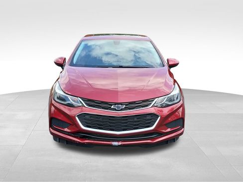 Certified 2018 Chevrolet Cruze LT w/ Sun And Sound Package FWD image 7