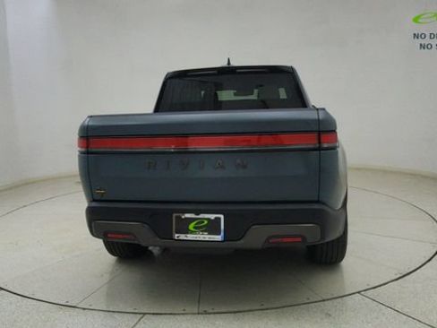 Used 2025 Rivian R1T Premium AWD/4WD image 70