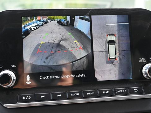 Used 2023 Mitsubishi Outlander SE image 24