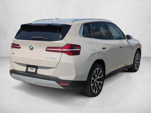 Used 2026 BMW X3 xDrive30i w/ Premium Package AWD/4WD image 2