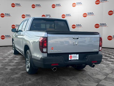 Used 2023 Honda Ridgeline RTL-E image 3