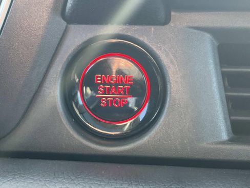 Used 2023 Honda Pilot Elite image 26