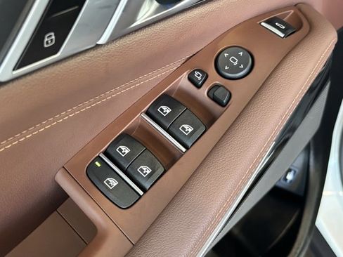 Used 2021 BMW X5 xDrive45e w/ Premium Package image 19