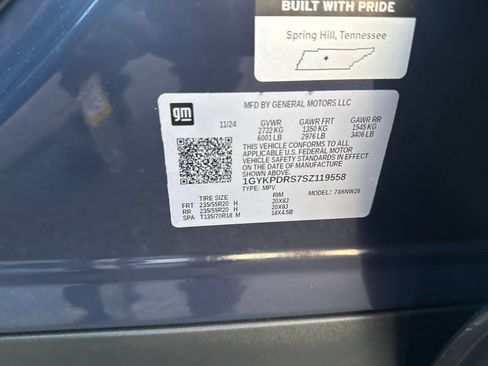 Used 2025 Cadillac XT6 Premium Luxury image 31