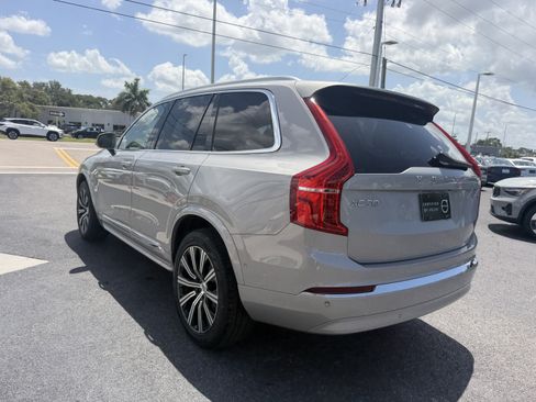 Certified 2023 Volvo XC90 B6 Plus w/ Protection Package AWD/4WD image 5