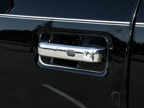 Used 2018 Ford F250 King Ranch w/ Chrome Package image 39