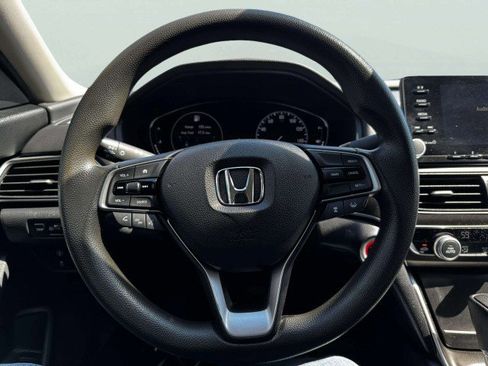 Used 2019 Honda Accord LX image 27