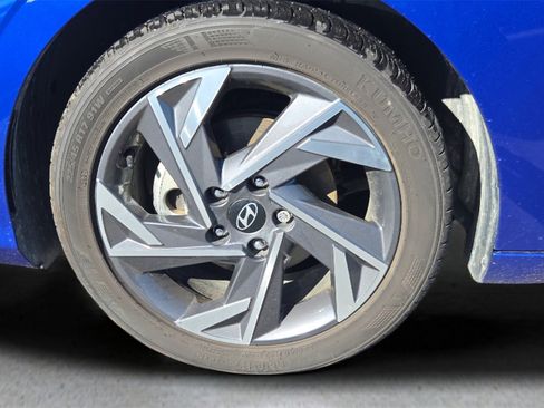 Used 2024 Hyundai Elantra SEL w/ Convenience Package image 19