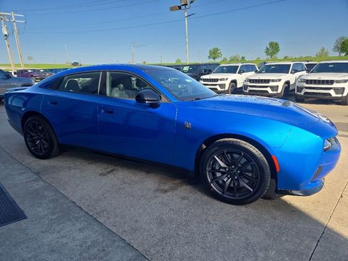 New 2026 Dodge Charger Scat Pack w/ Blacktop Package AWD/4WD image 12