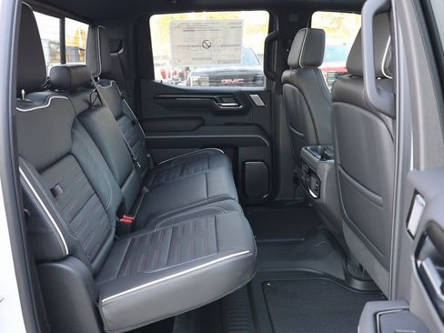 New 2025 GMC Sierra 1500 AT4X image 42