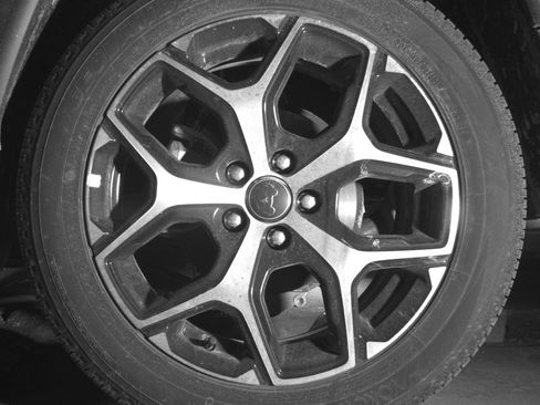 Used 2025 Jeep Compass Limited image 14