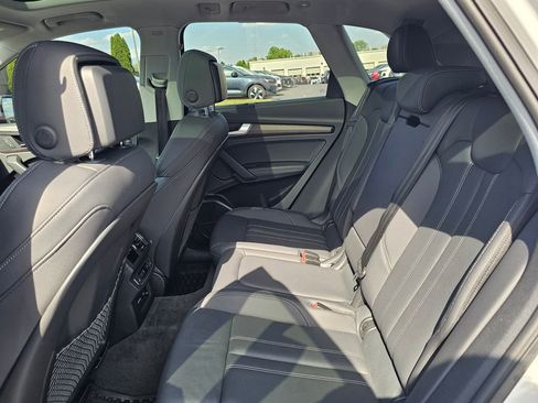 Certified 2022 Audi Q5 2.0T Prestige AWD/4WD image 12